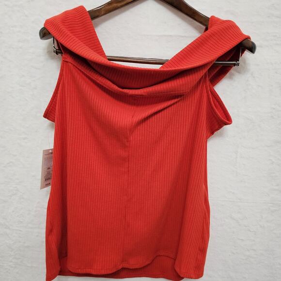 NWT A New Day Womens Top XXL Red Ribbed Stretch Knit Off Shoulder Modern Chic - Picture 4 of 9
